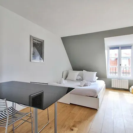 Nest - Le Marais Apartment Paris