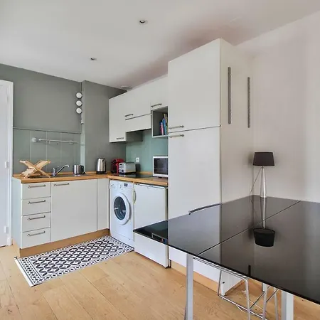 Nest - Le Marais Apartment *